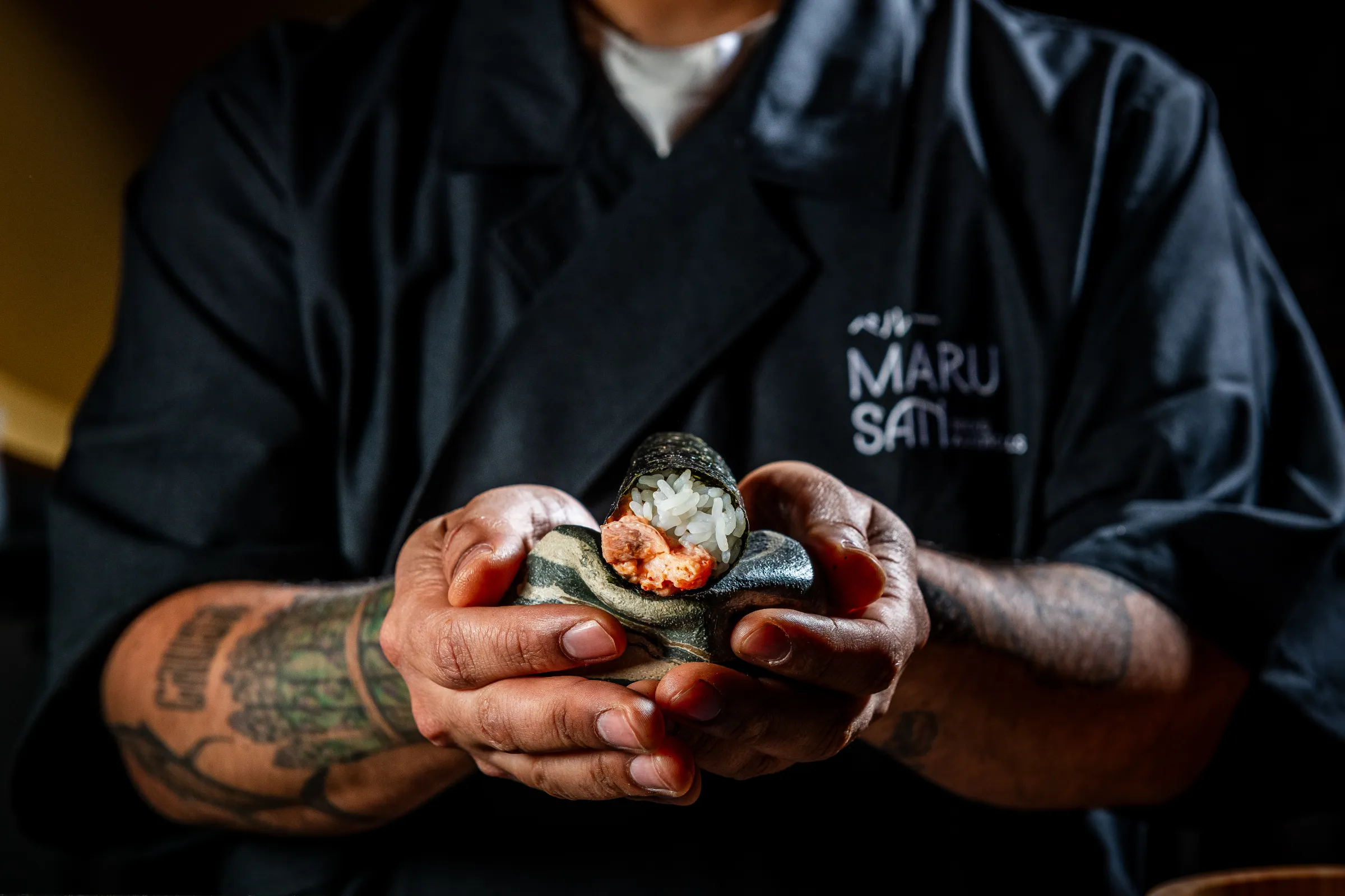 A fish-filled roll sits perfectly in the custom stand’s indent.