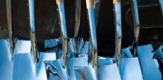 Exciting $1.2B Lakeforest Mall Demolition Begins: A New Era Awaits!